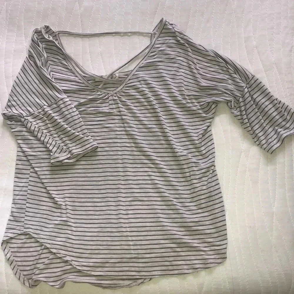 Women’s Striped Shirt